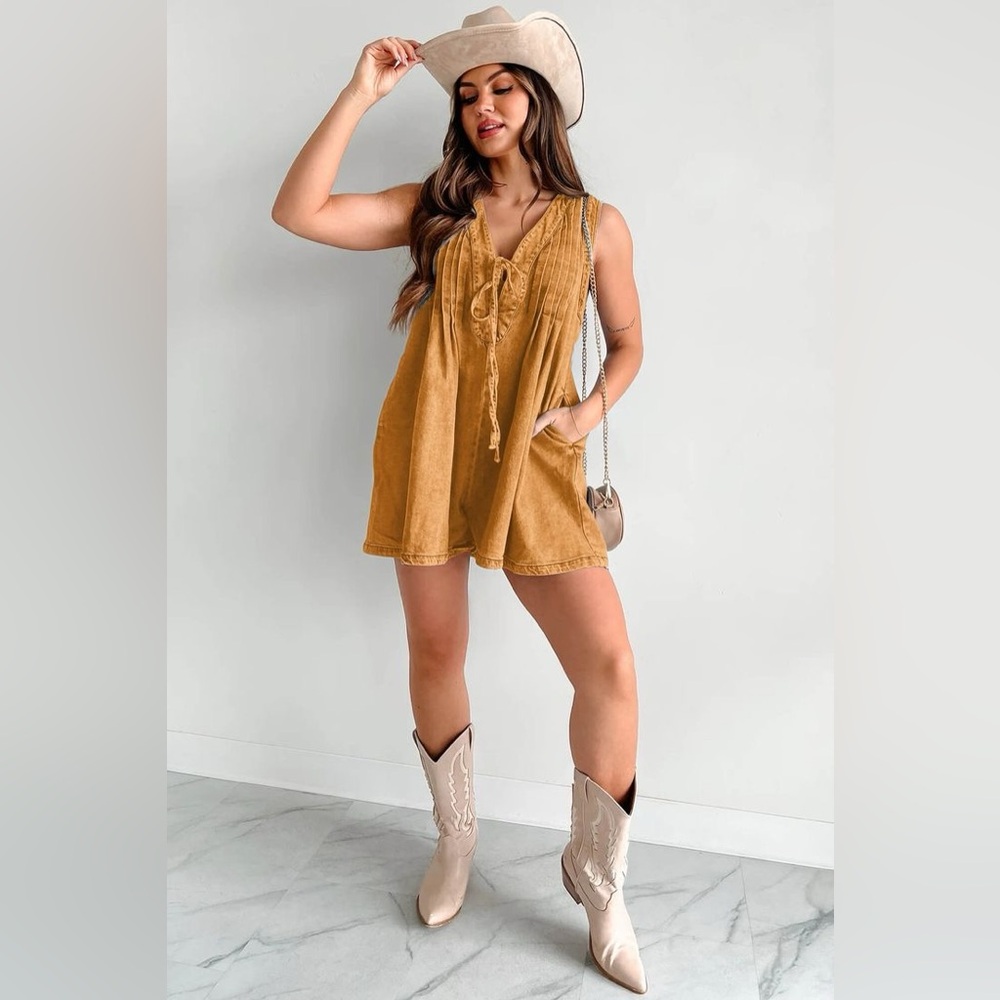 Sleeveless peach mustard type color Jumpsuit